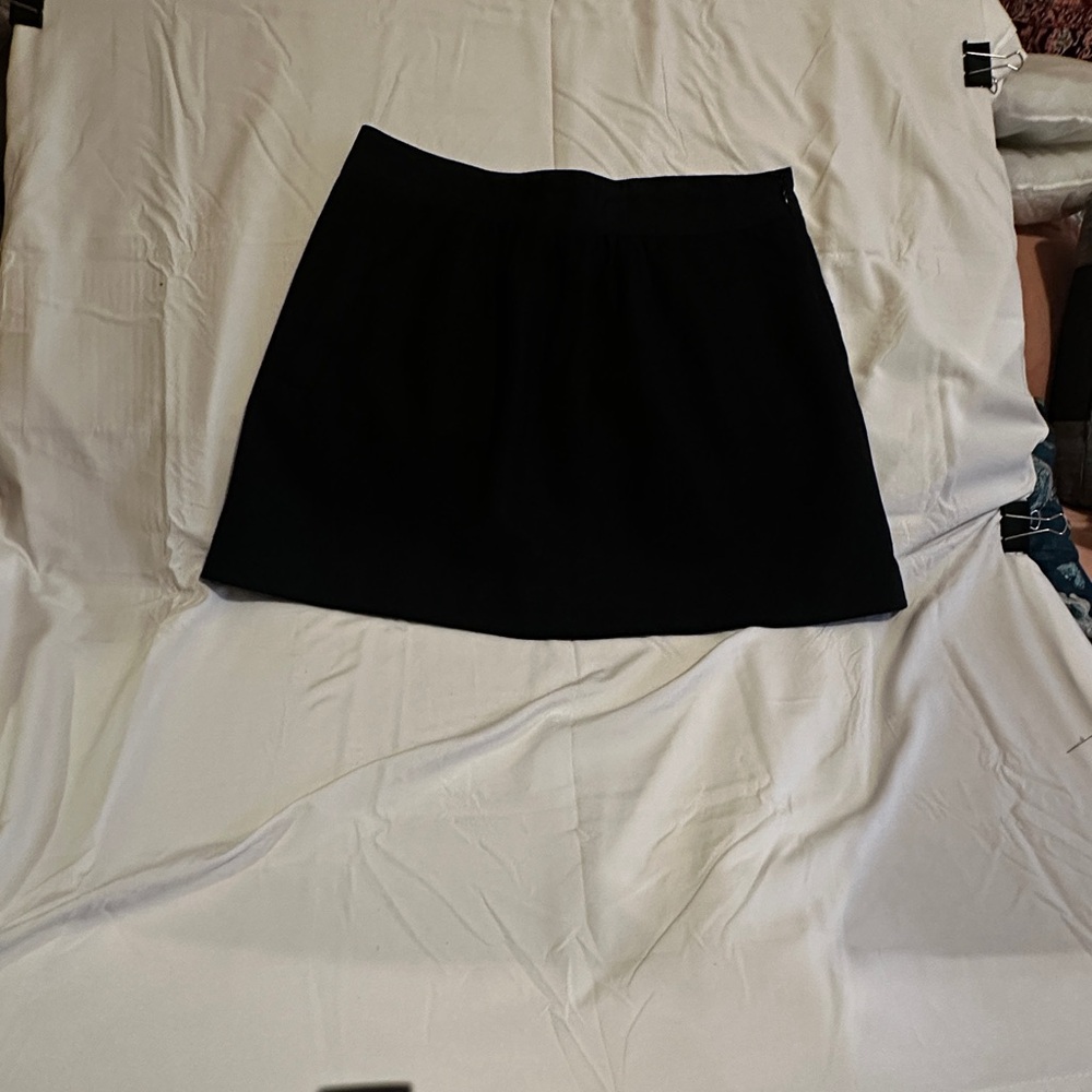 J. Crew Women's Black Wool Mini Skirt 12 Classic Closet Staple - Picture 2 of 7